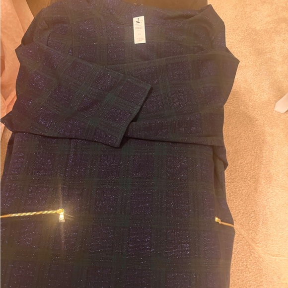 Navy Plaid  top with Gold Zipper Accent - Picture 10 of 12